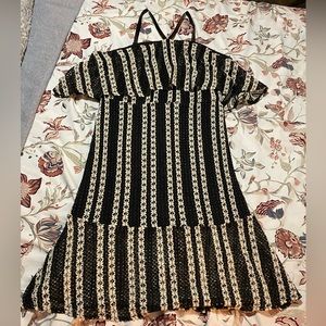 NWT Venus Womens Black White Back Zip Off Shoulder Long Crochet Dress